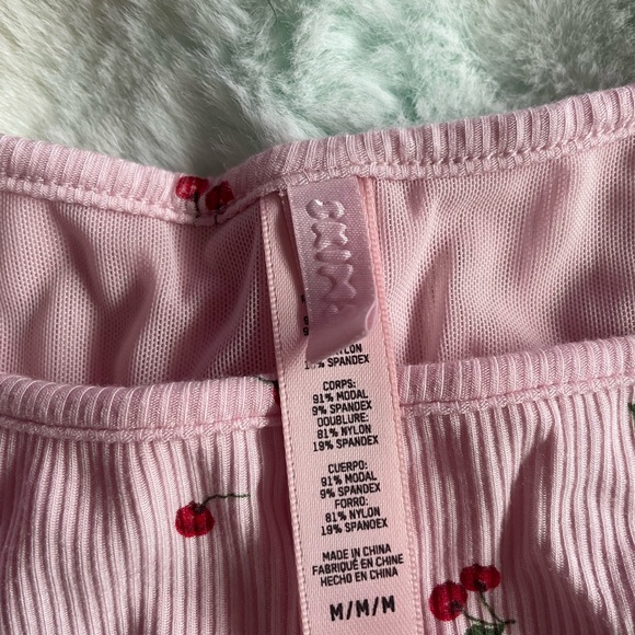 Skims Valentines, cherry print onesie - Picture 2 of 3